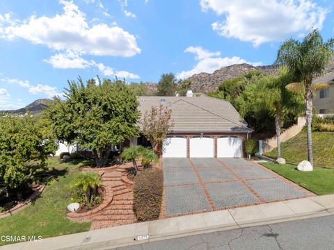 5475 Bromely Drive Oak Park CA 91377
