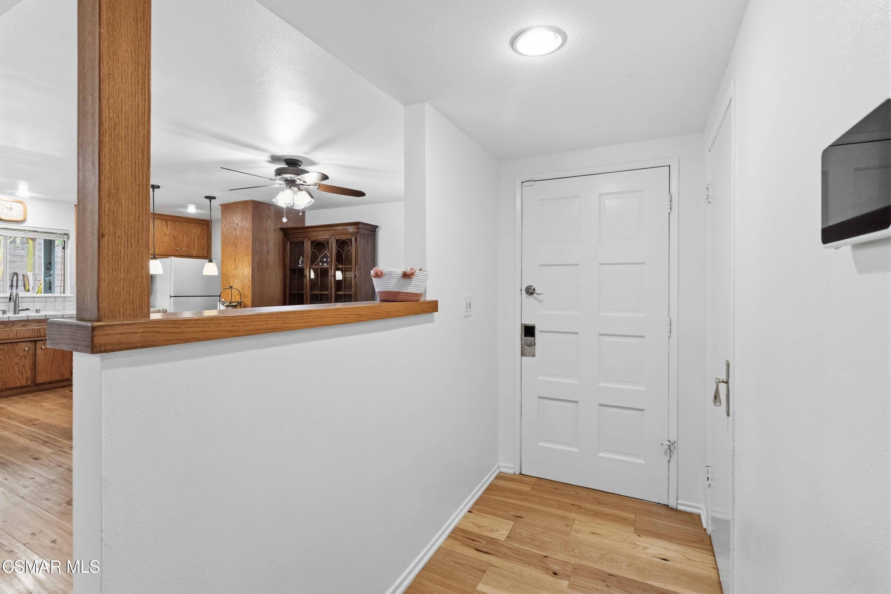 1539 Deodora Street