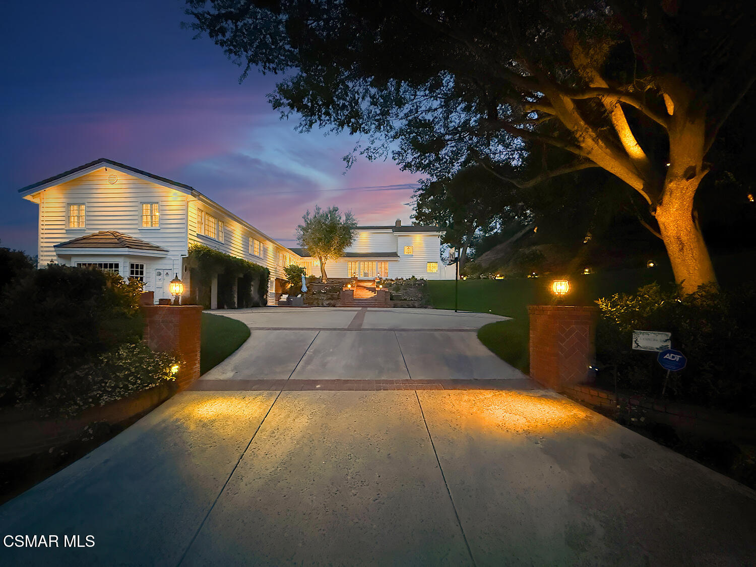 5 Concho Lane