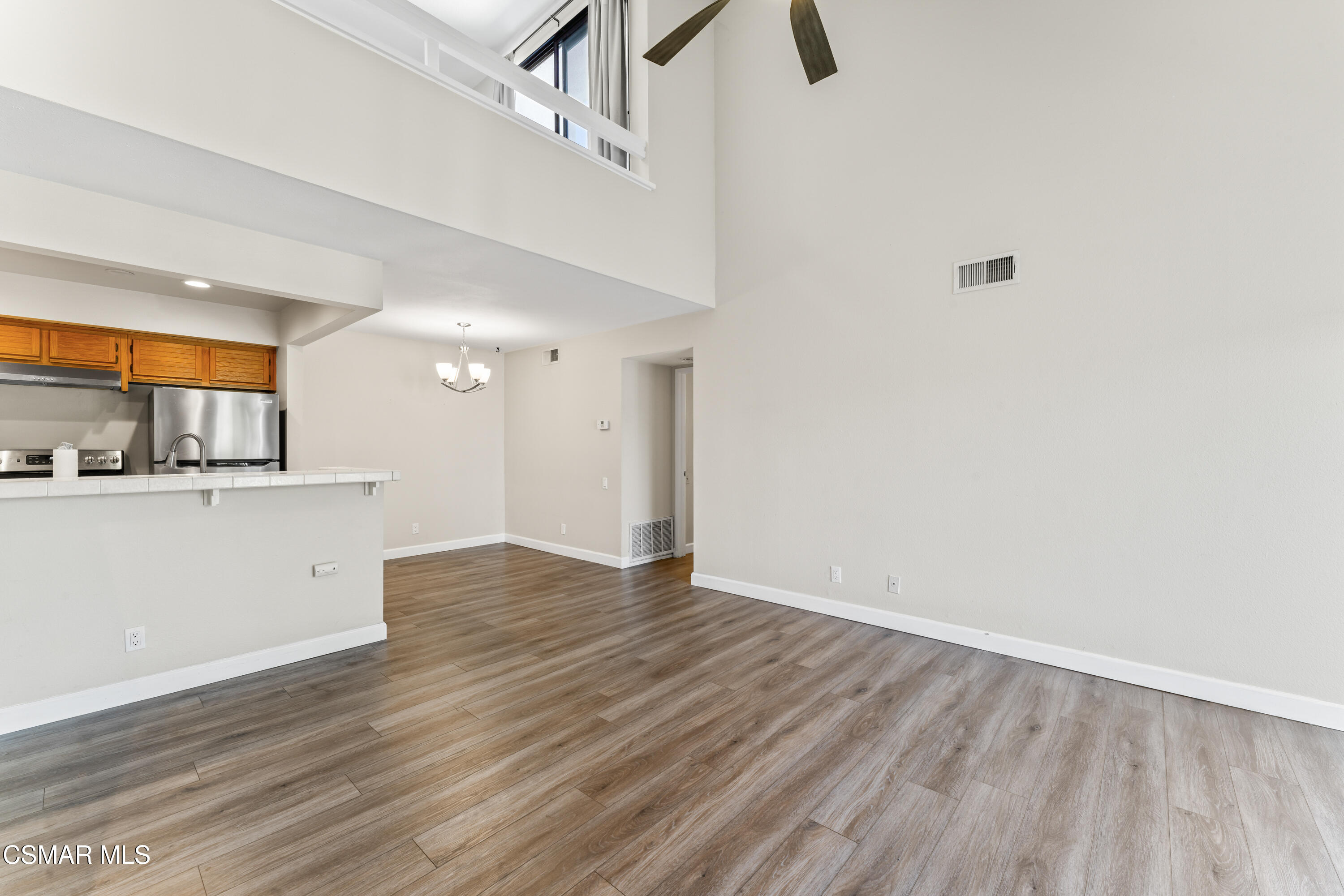 1190 Tivoli Lane 206