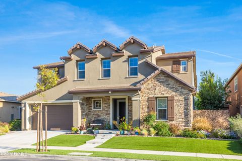 6836 Shadow Wood Drive Moorpark CA 93021