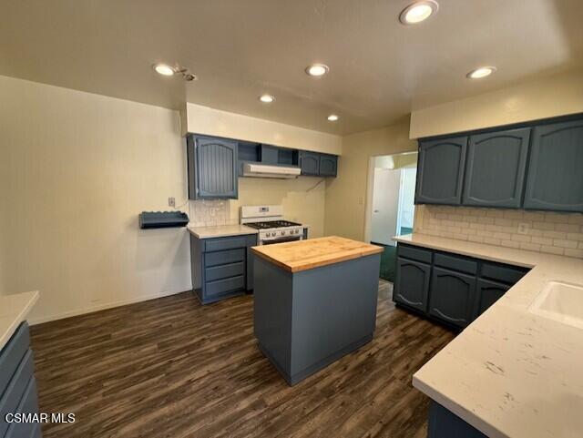 94 Reposo Drive