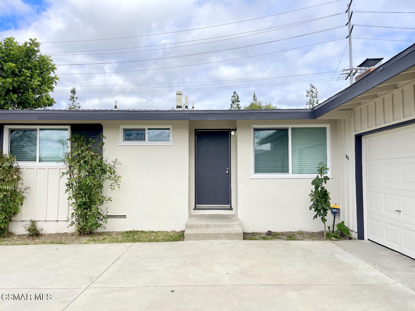 1070 Dennis Avenue