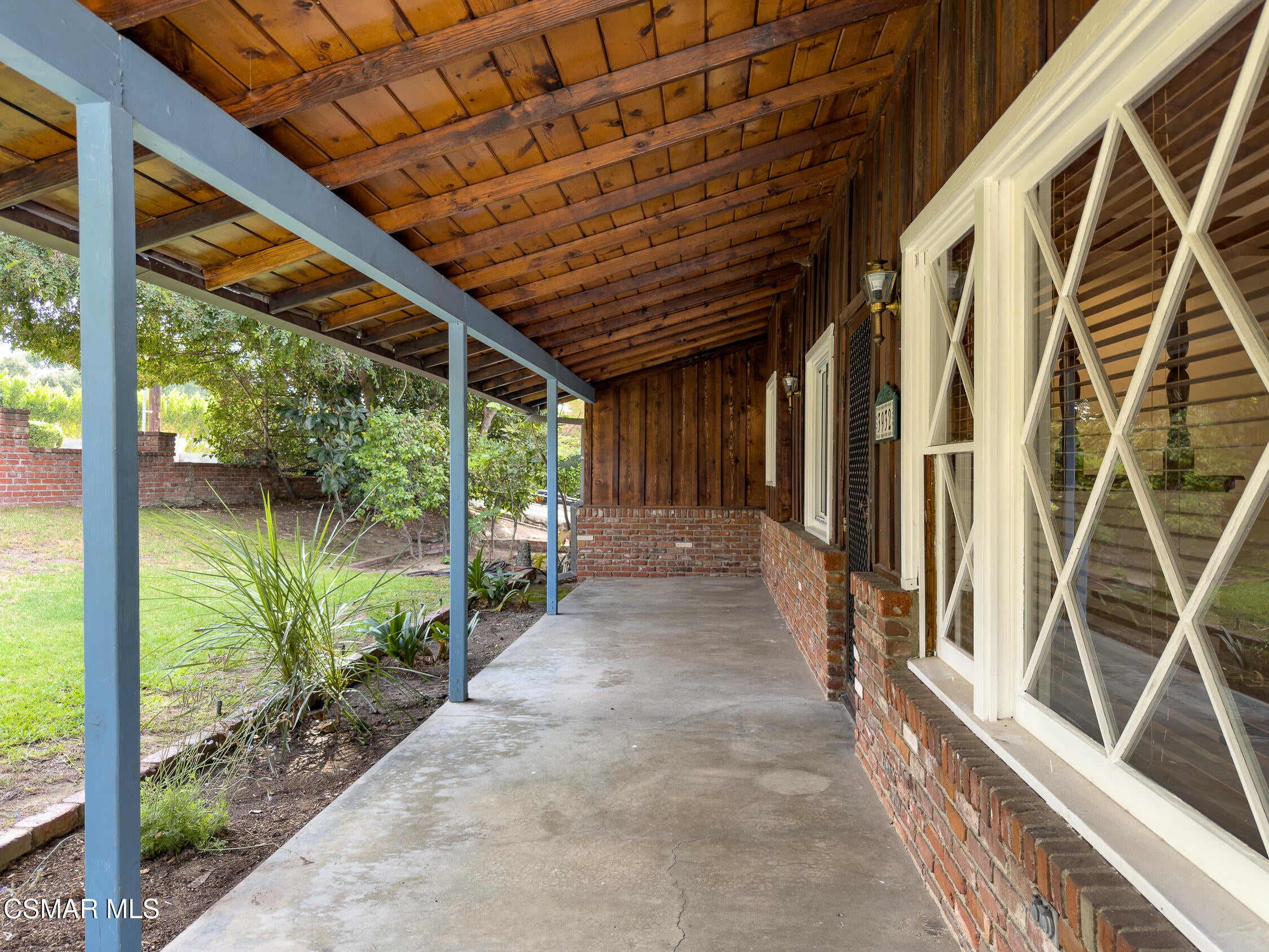 3932 Mayfield Avenue