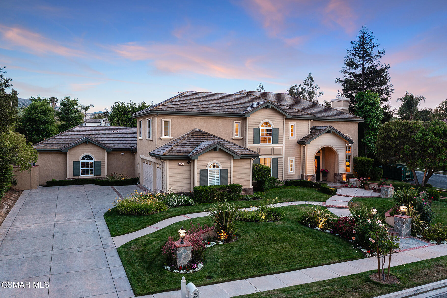 684 Noble Road