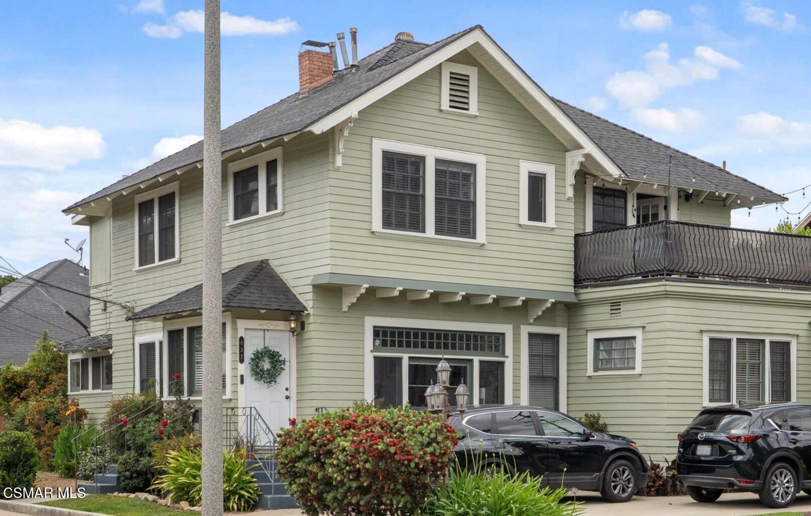 637 N Raymond Avenue