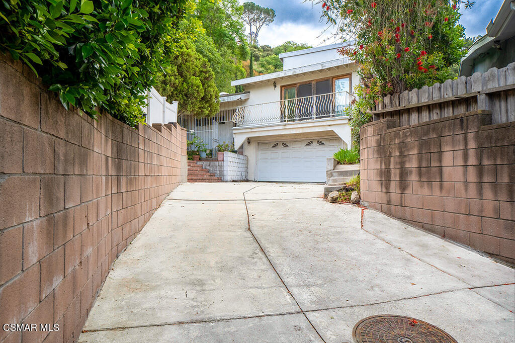 3524 Stonehill Place