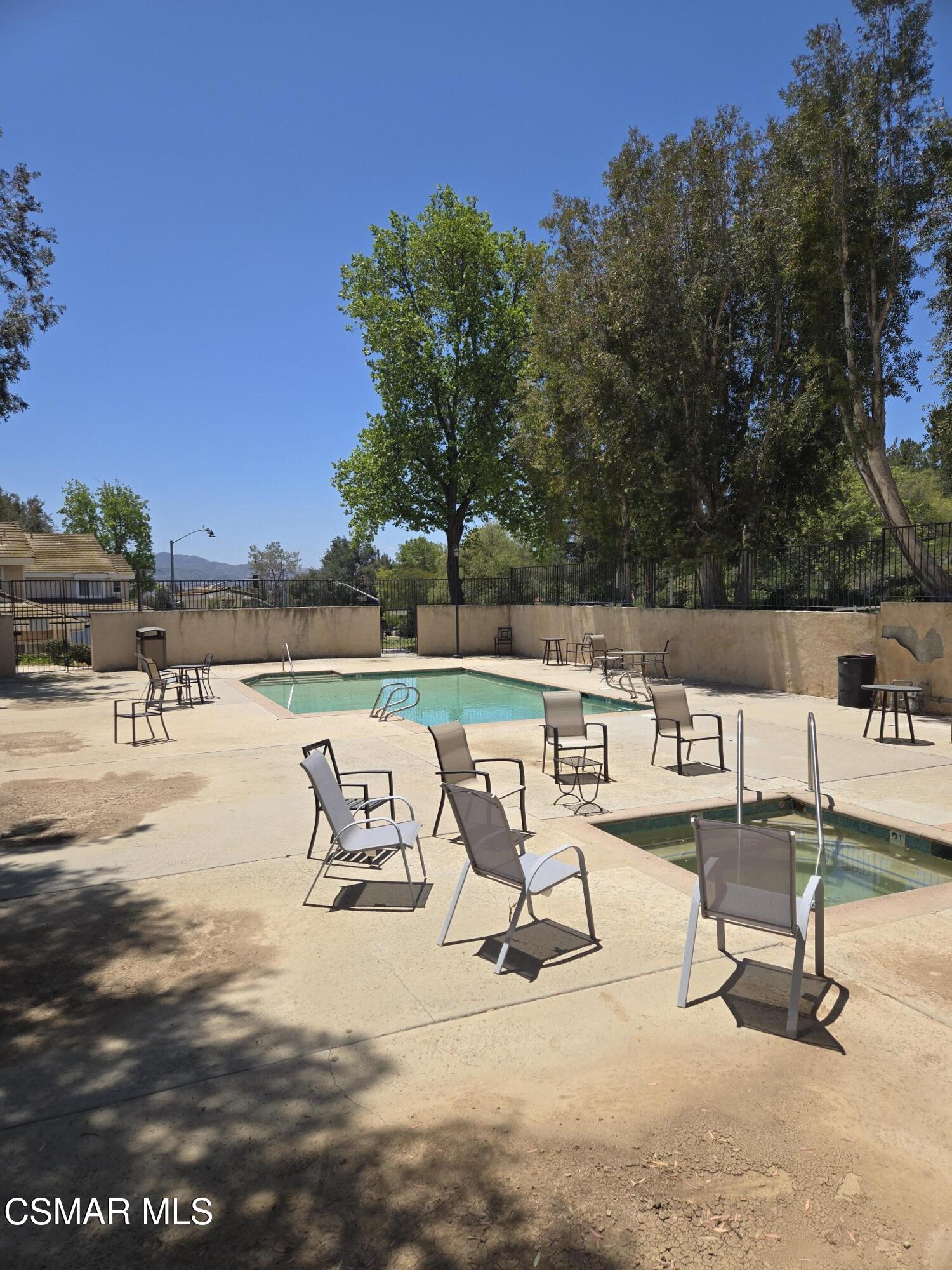 2762 Erringer Road 15
