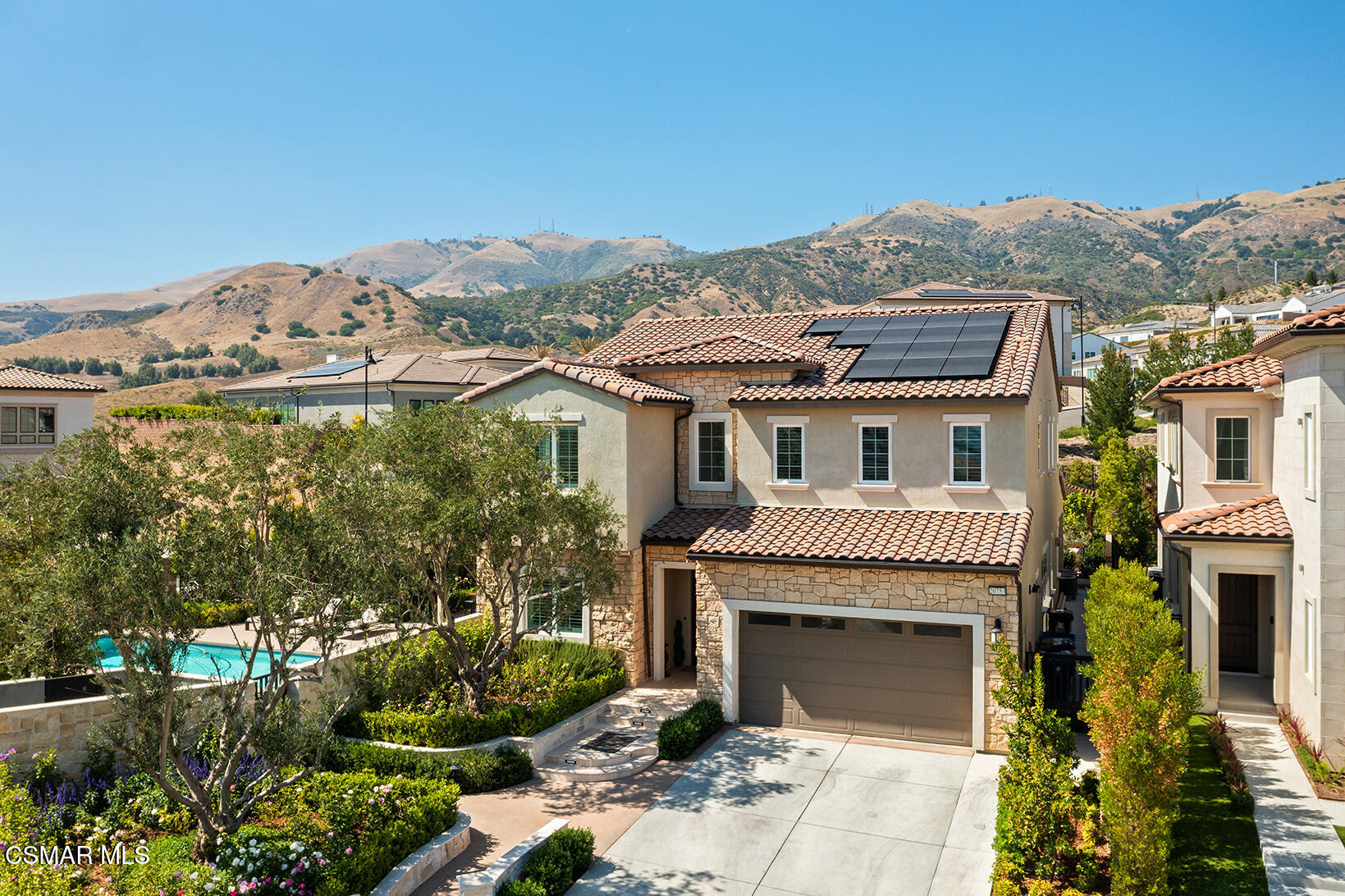20753 W Deer Grass Court
