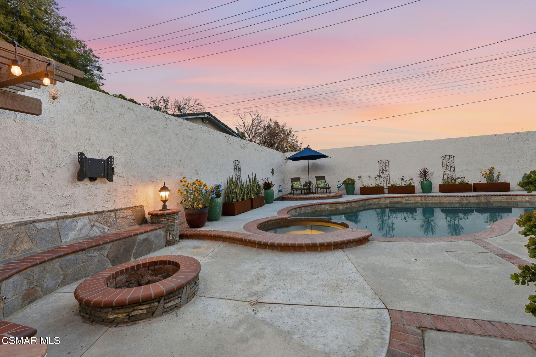 11607 E Buttercreek Road