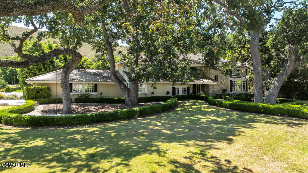 4043 Cresthaven Drive