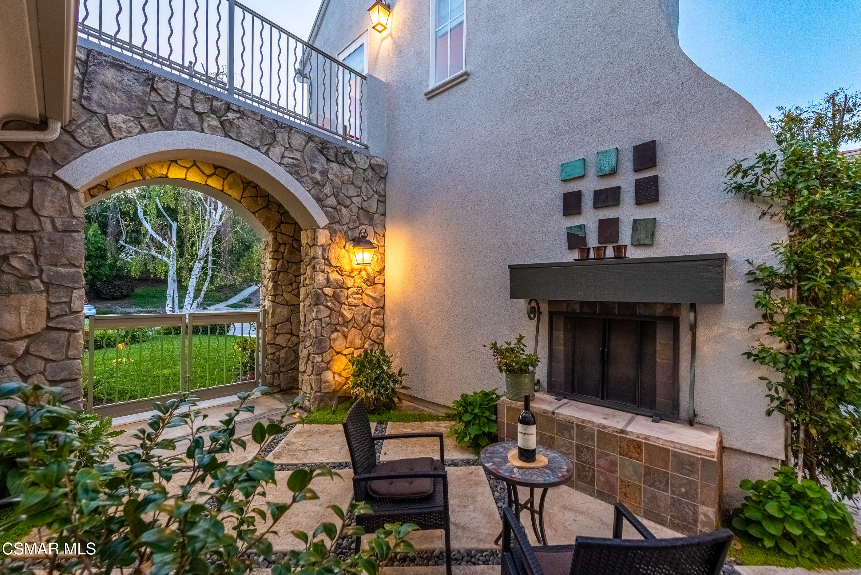 1008 N Country Club Drive