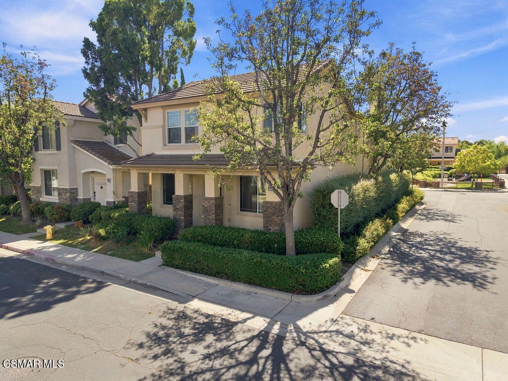 2493 Aurora Lane