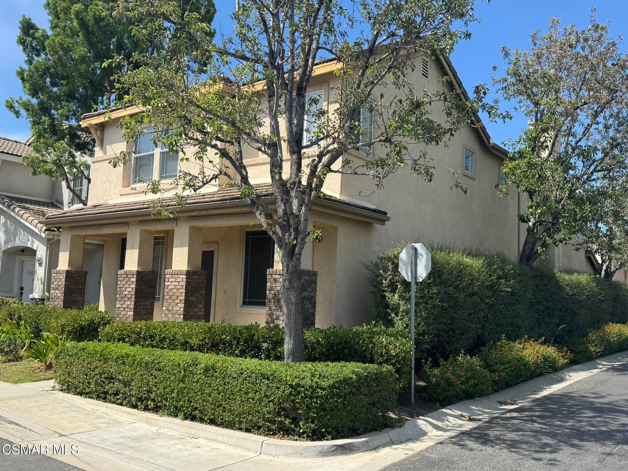 2493 Aurora Lane