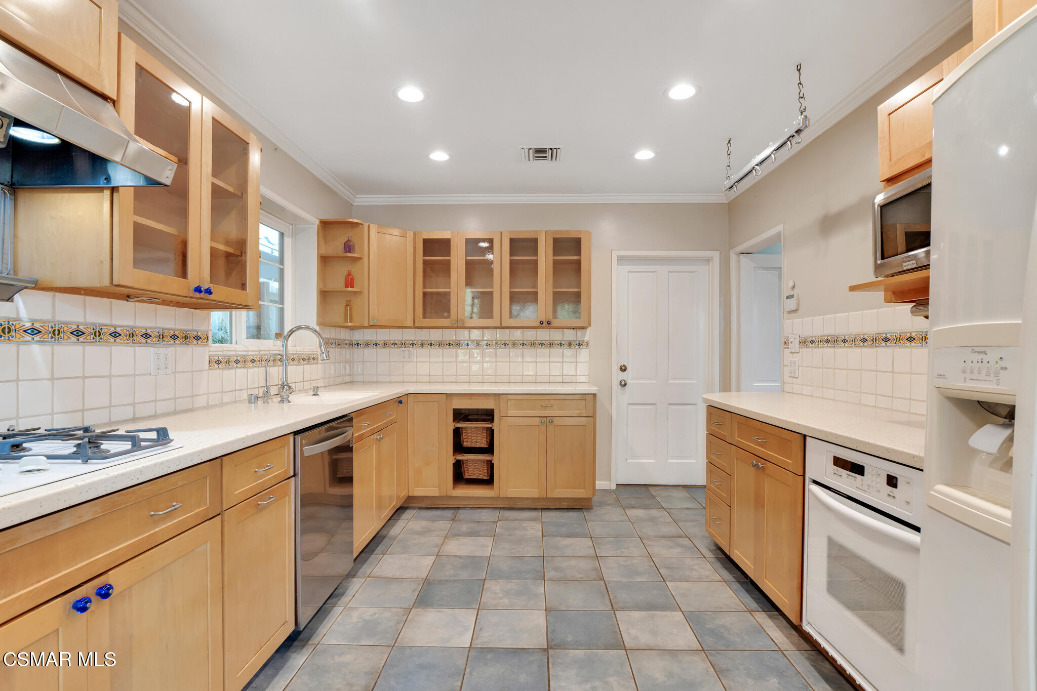 4219 Shadyglade Avenue