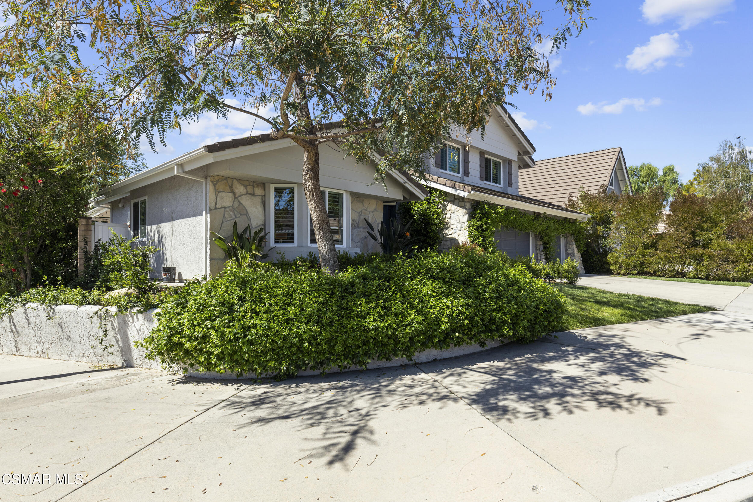 29100 Oakpath Drive