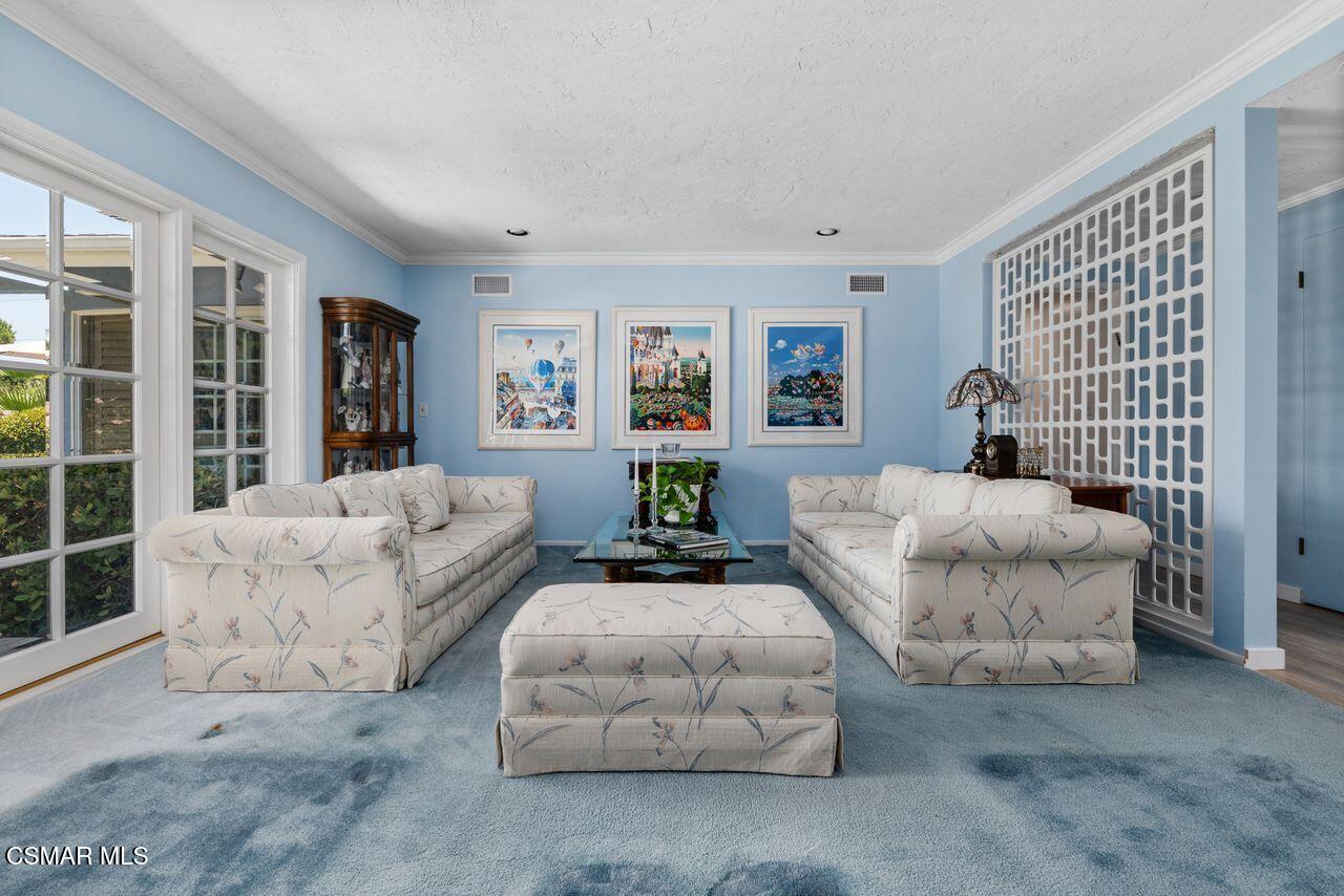 17701 Corinthian Drive