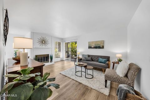 224 Oakleaf Drive 102 Thousand Oaks CA 91360