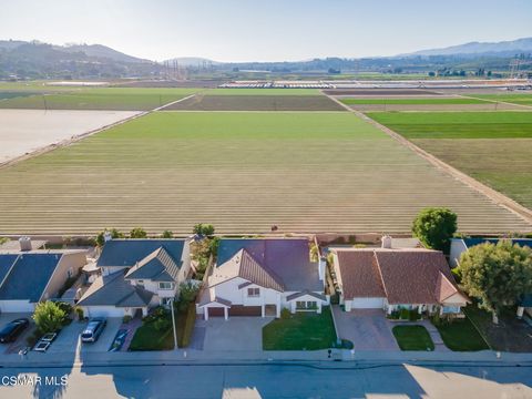 4615 Pepper Mill Street Moorpark CA 93021