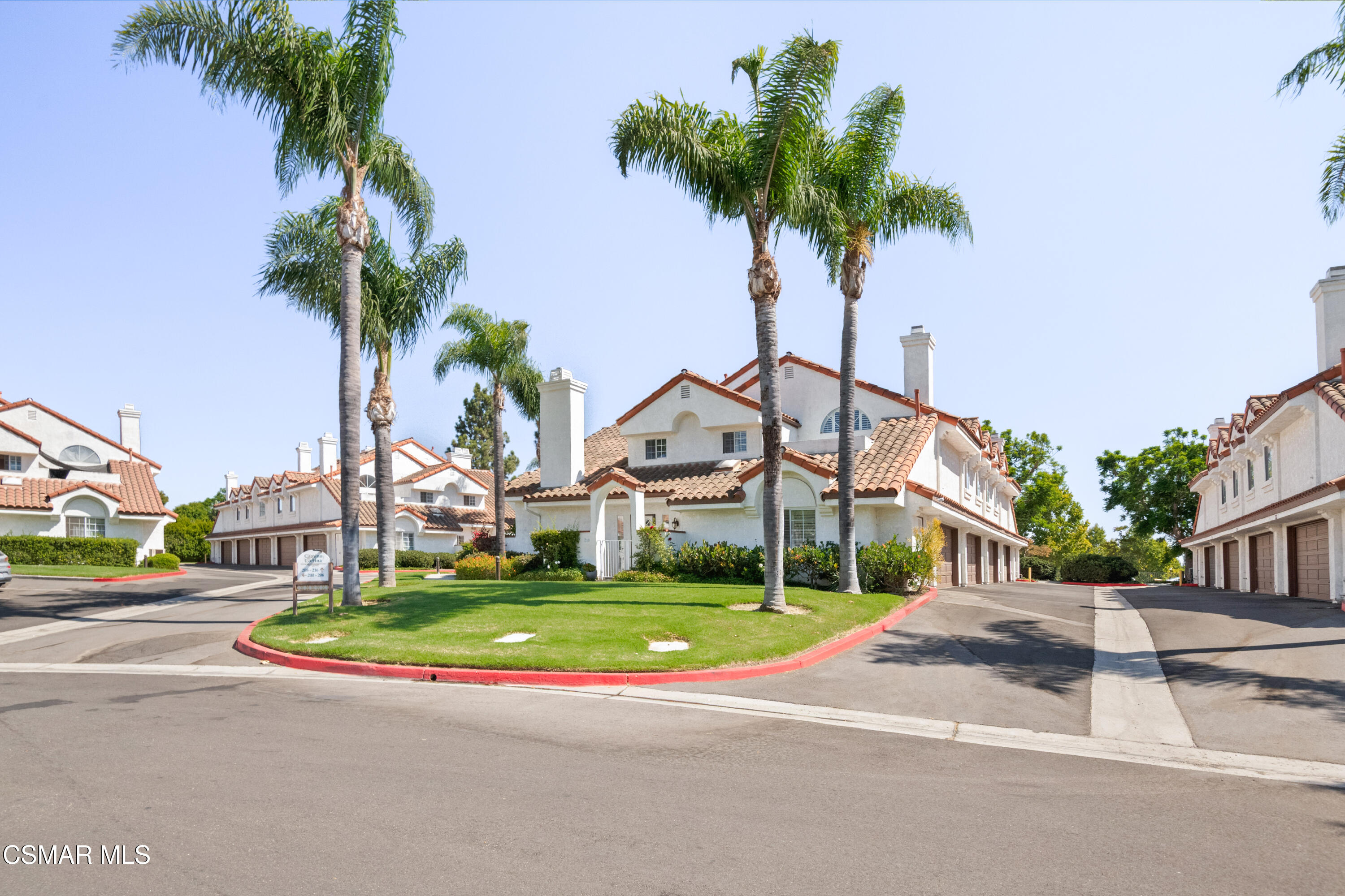 220 Camino Cortina
