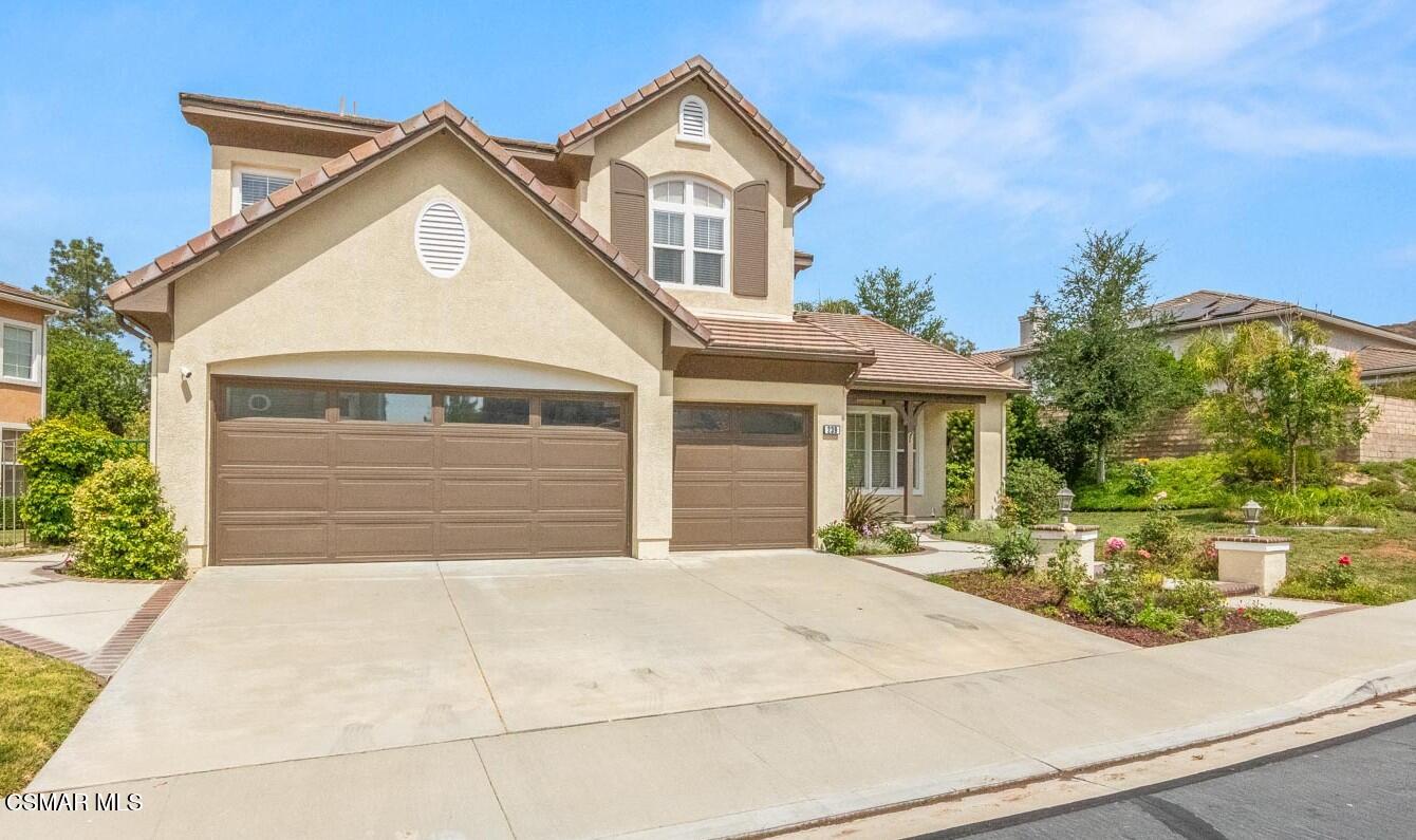 239 Chantilly Circle