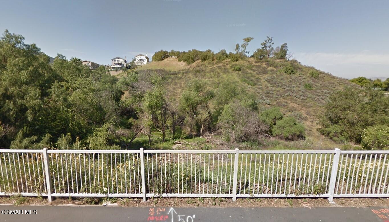 111 Acacia Road