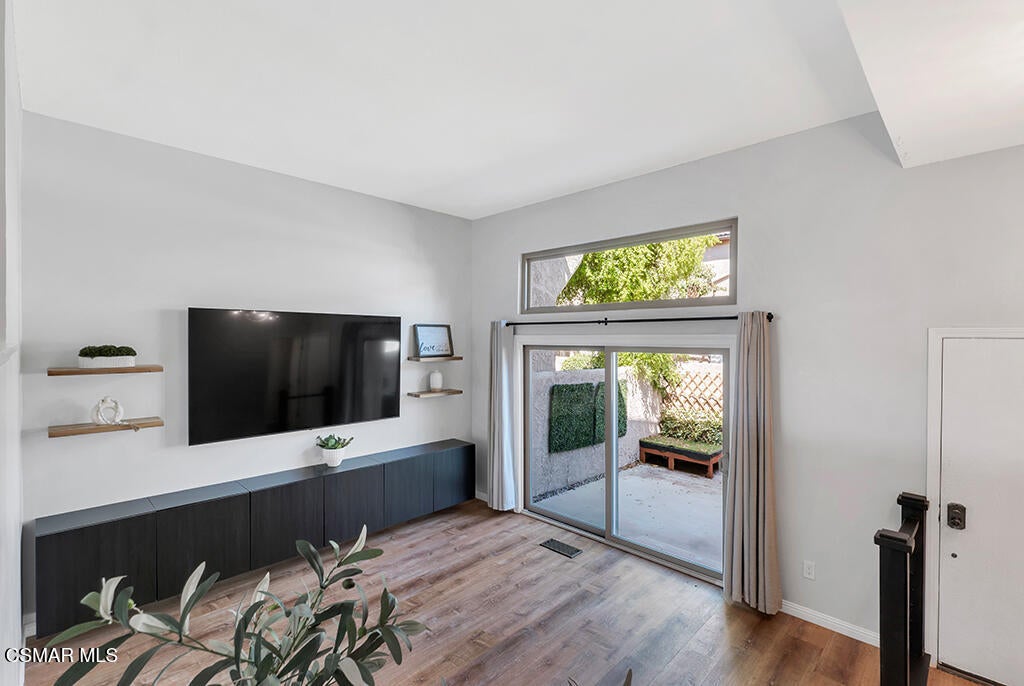 2445 Chandler Avenue 3