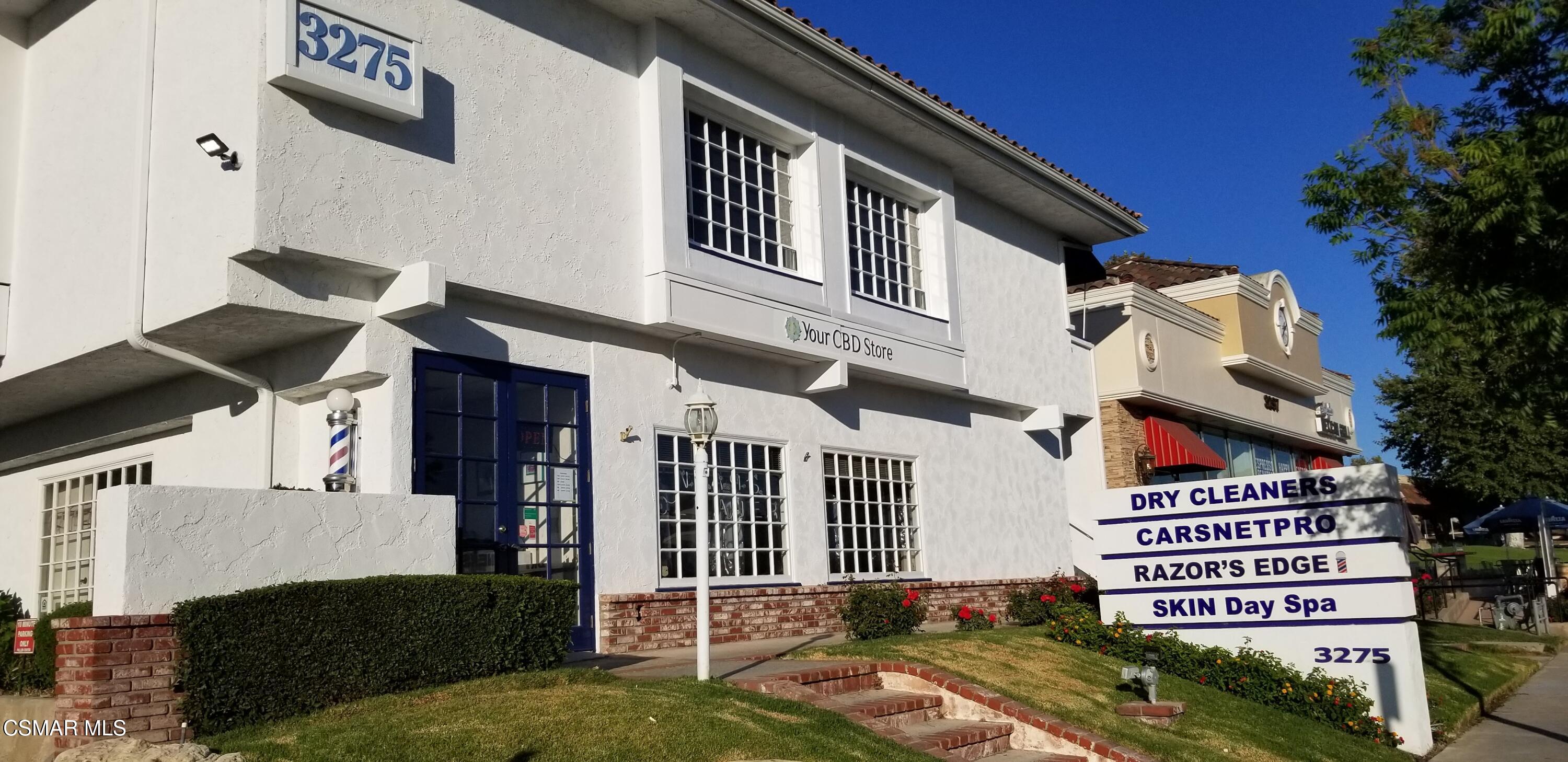 3275 E Thousand Oaks Boulevard