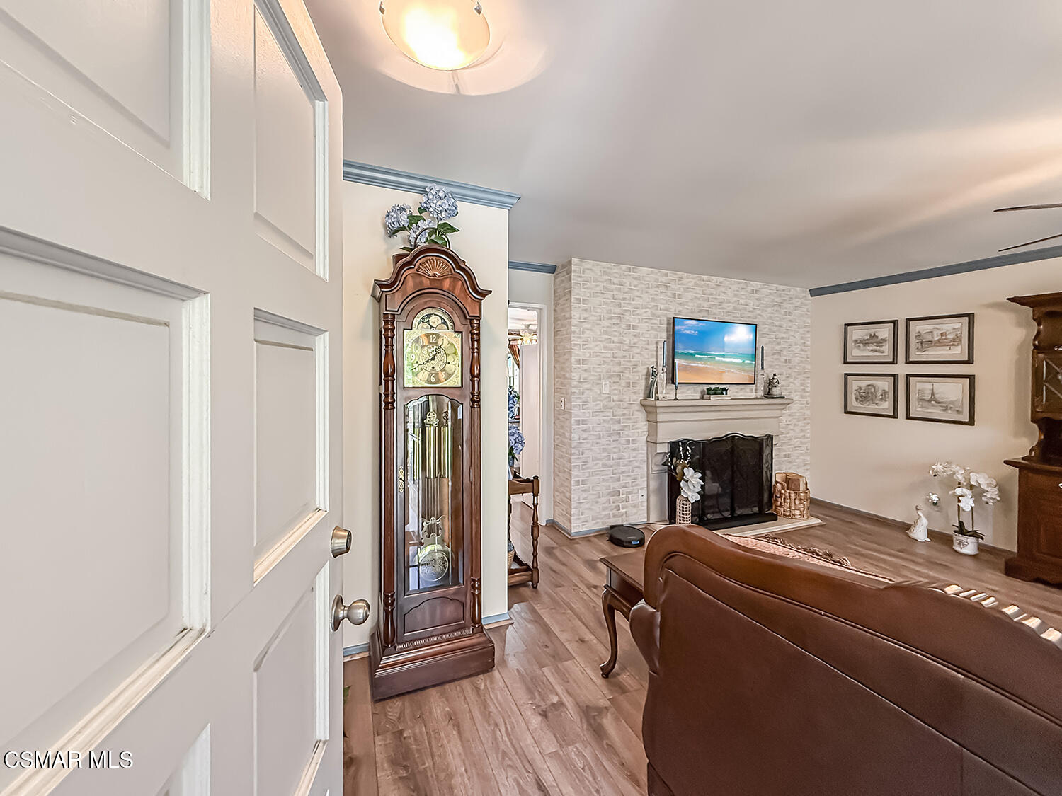 2825 Shoreview Circle