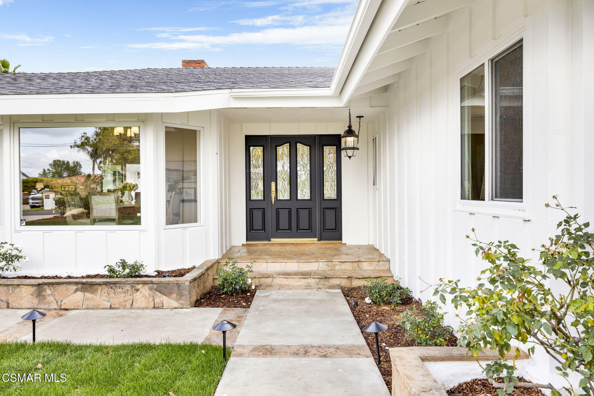 1154 La Jolla Drive