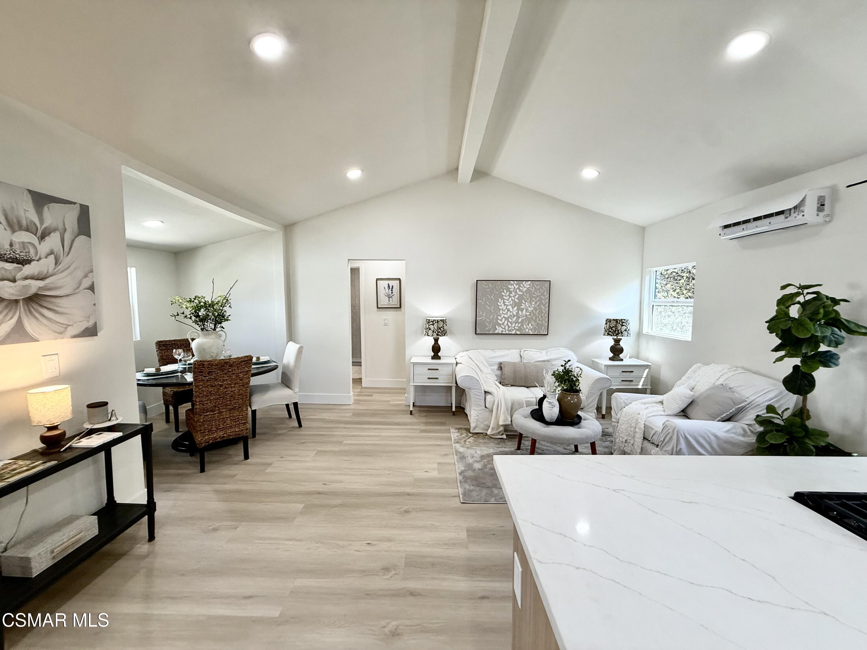 4163 W 156th Street