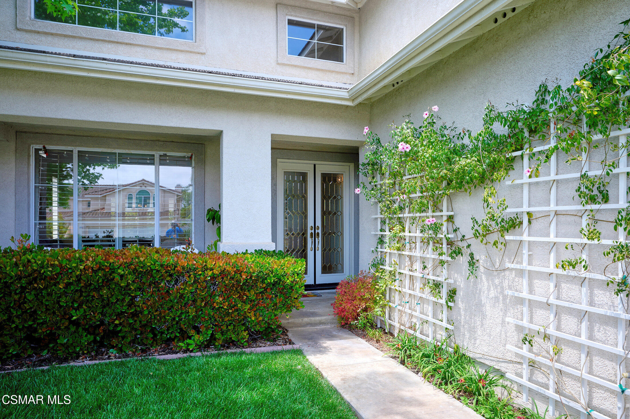 1913 Baja Vista Way