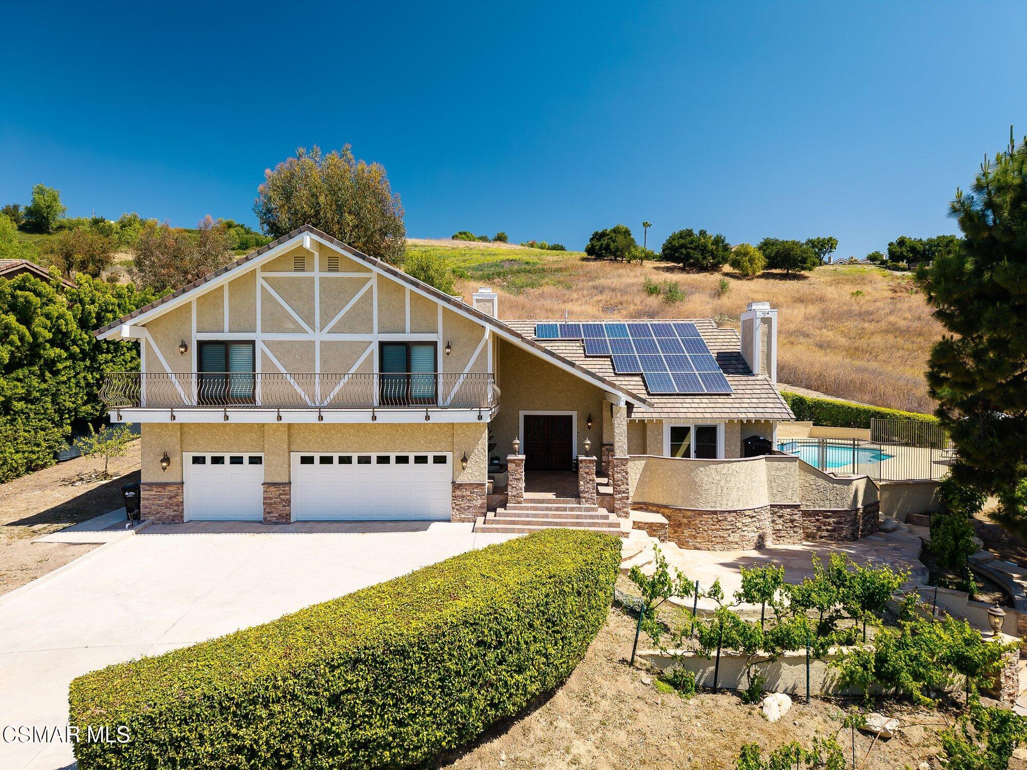 554 Lone Oak Drive