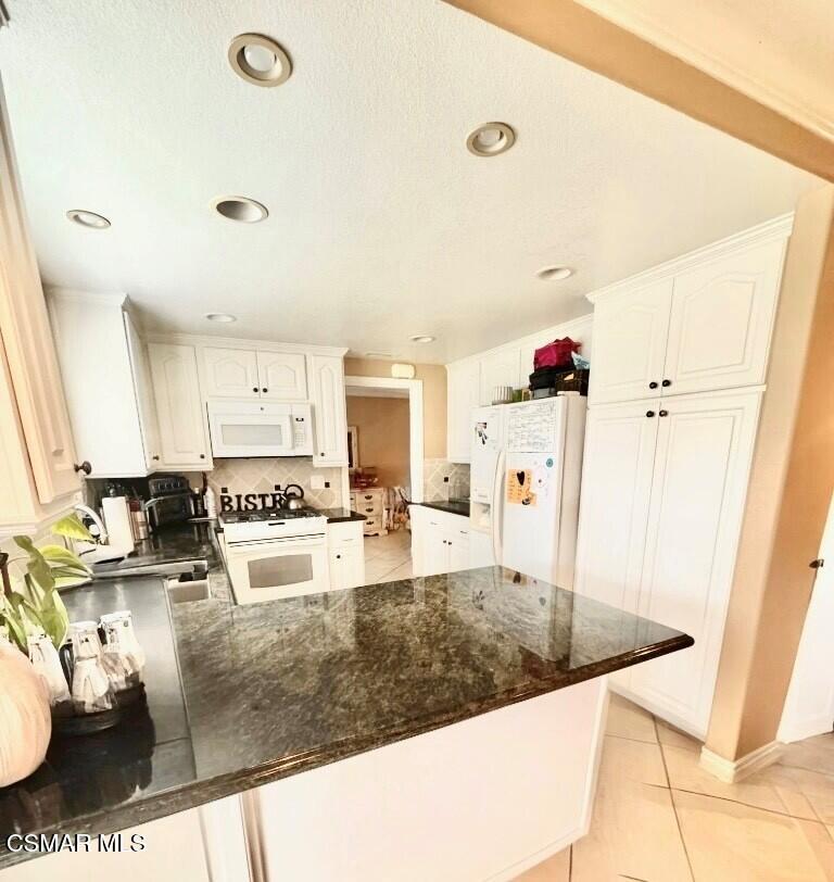 806 San Simeon Drive