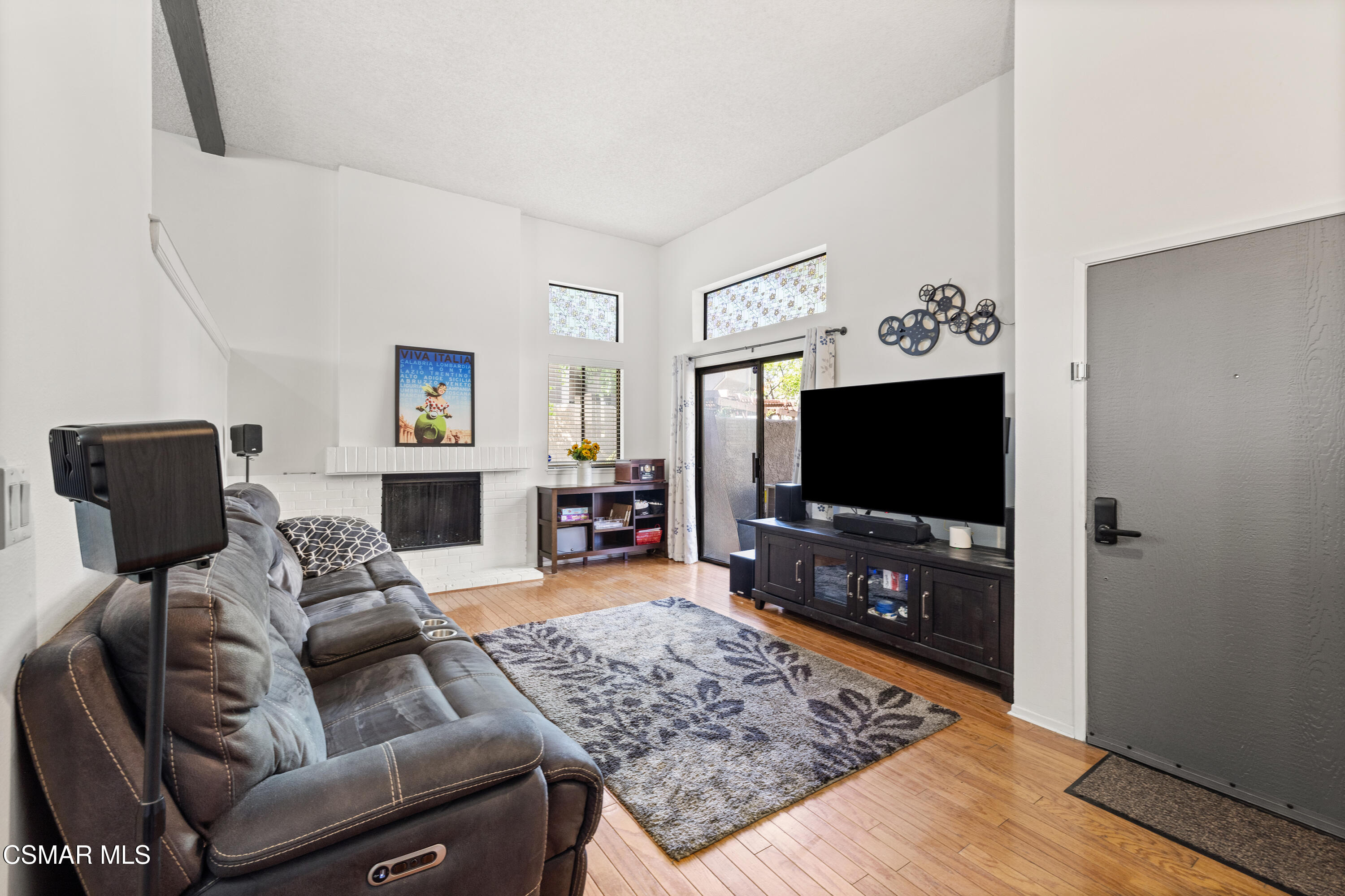 2445 Chandler Avenue 4