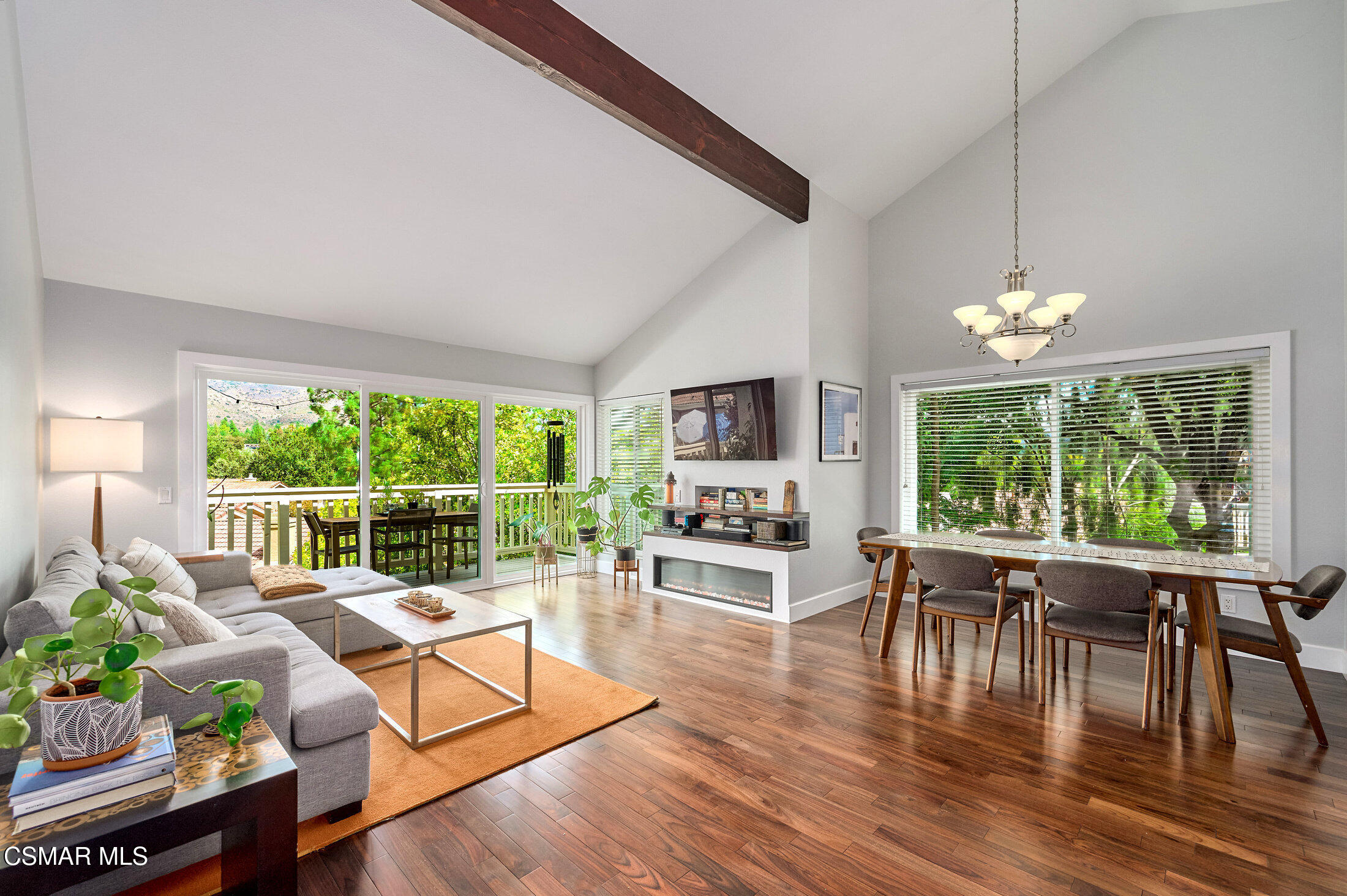 614 Calle Mirador