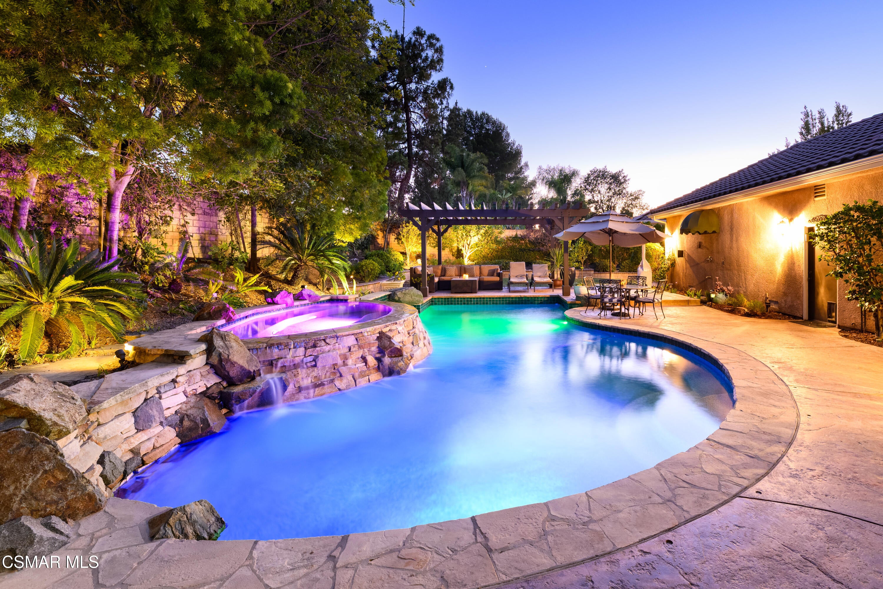 936 Vivian Circle