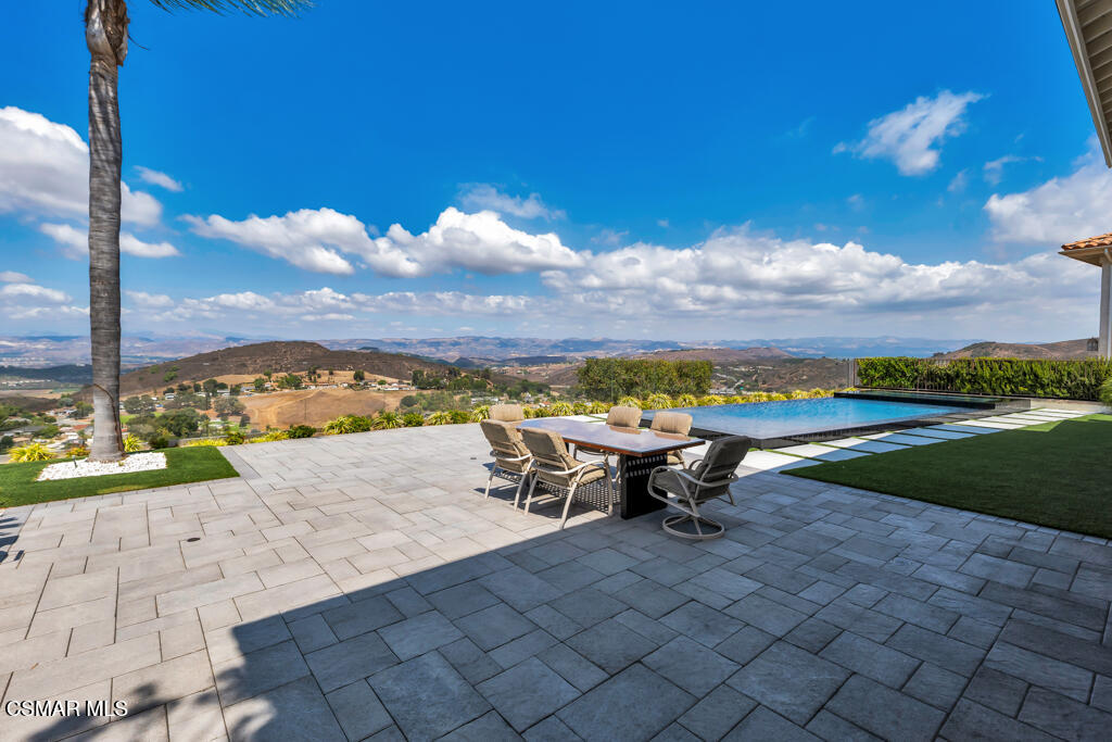 4066 Calle Del Sol