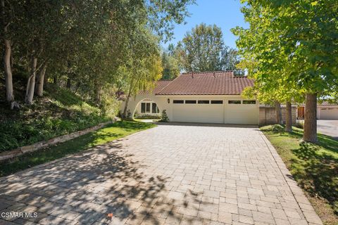 5900 Gleam Court Agoura Hills CA 91301
