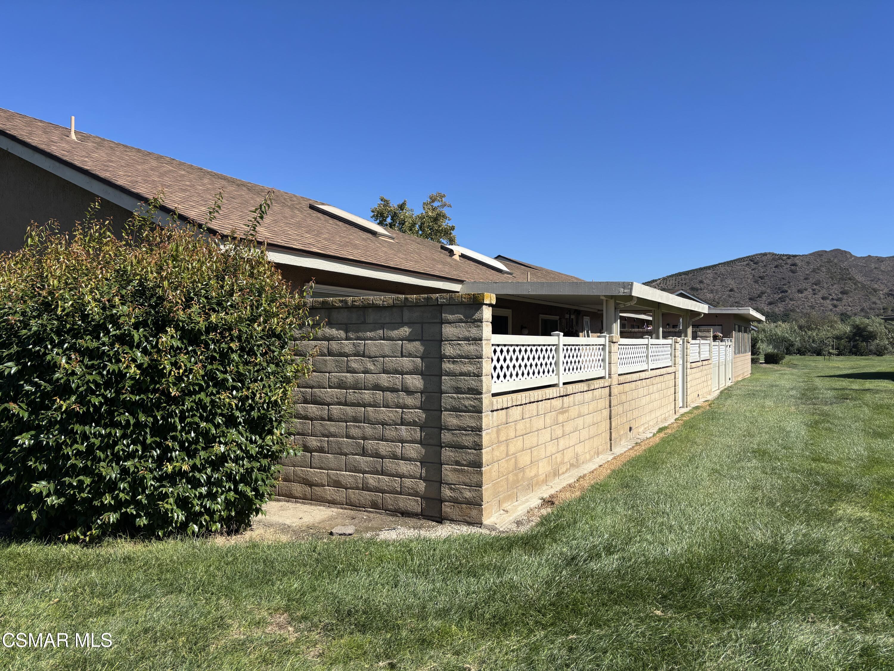44172 Village 44