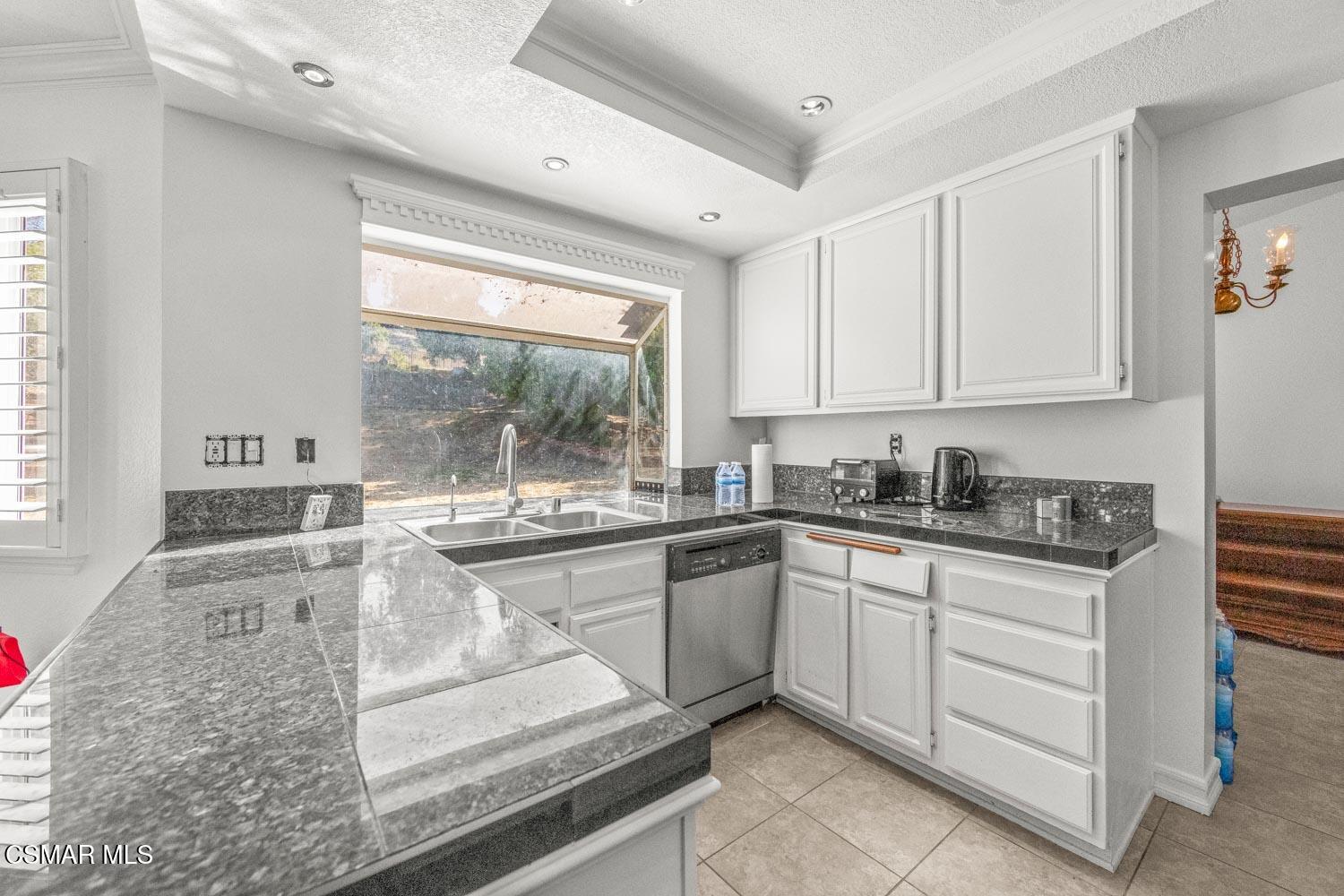 1819 Rocking Horse Drive