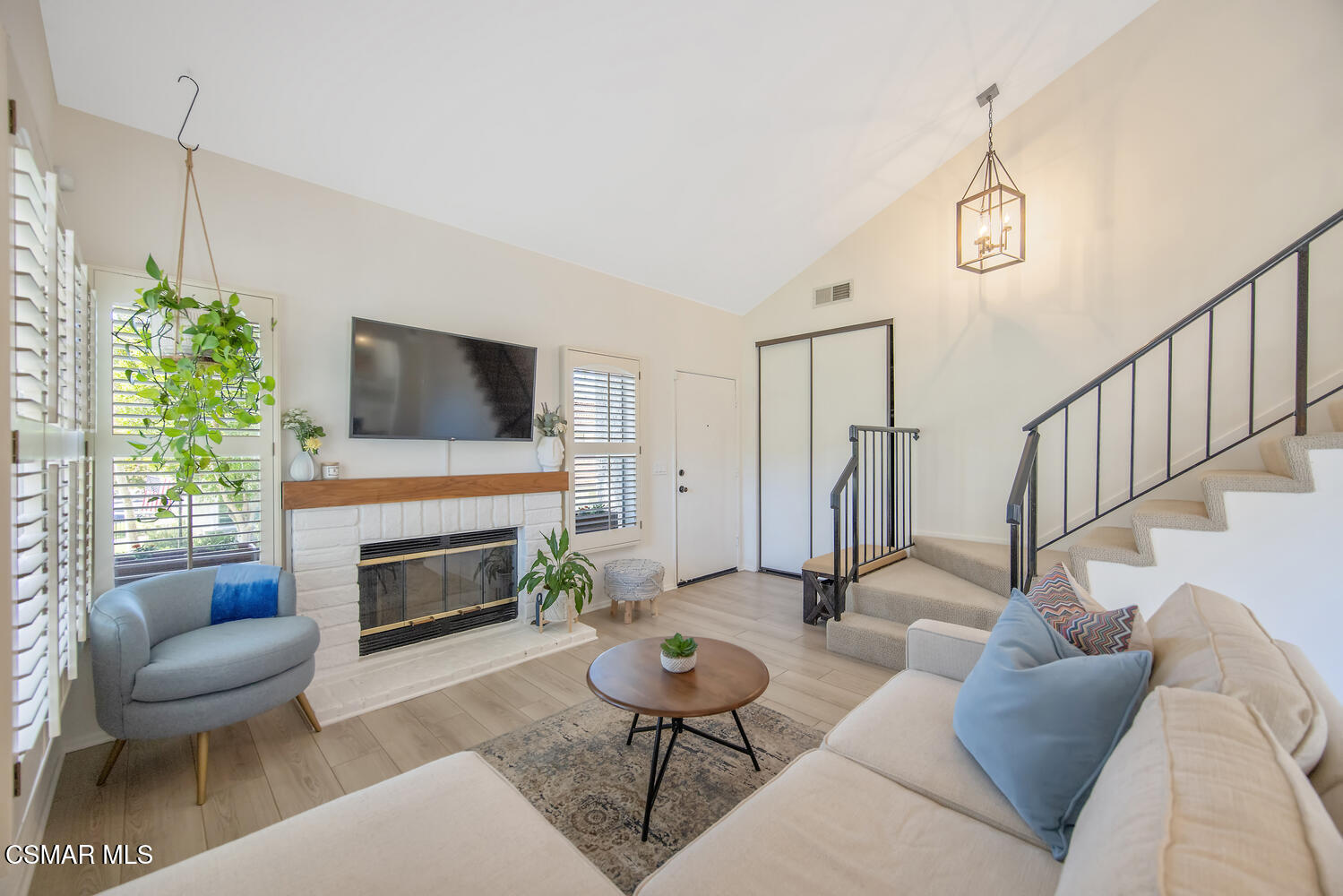979 Quarterhorse Lane
