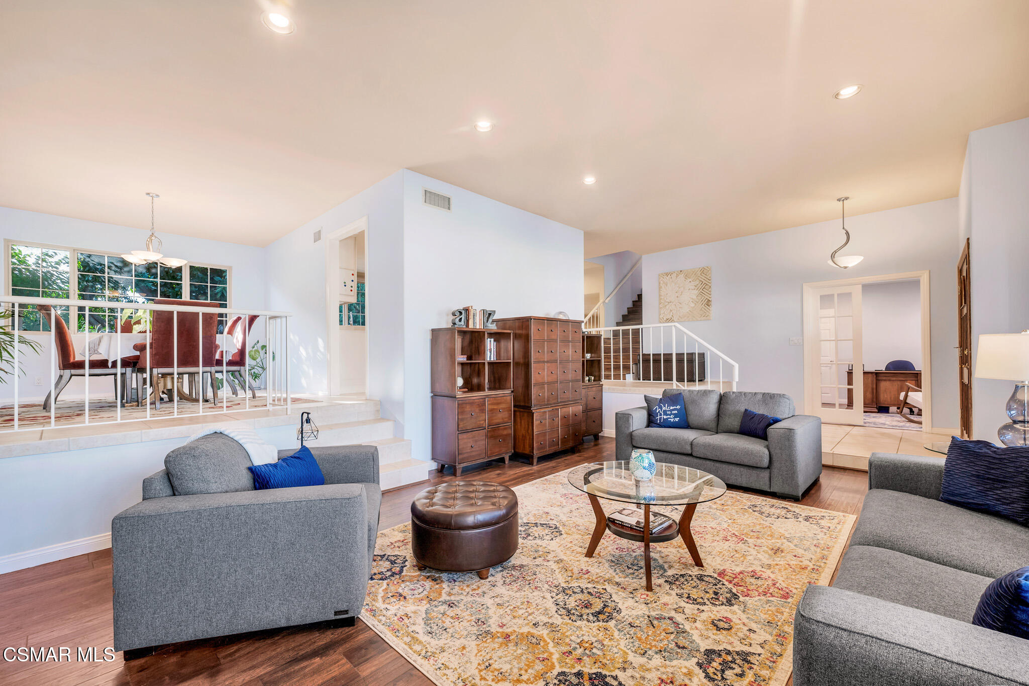 3037 Divernon Avenue
