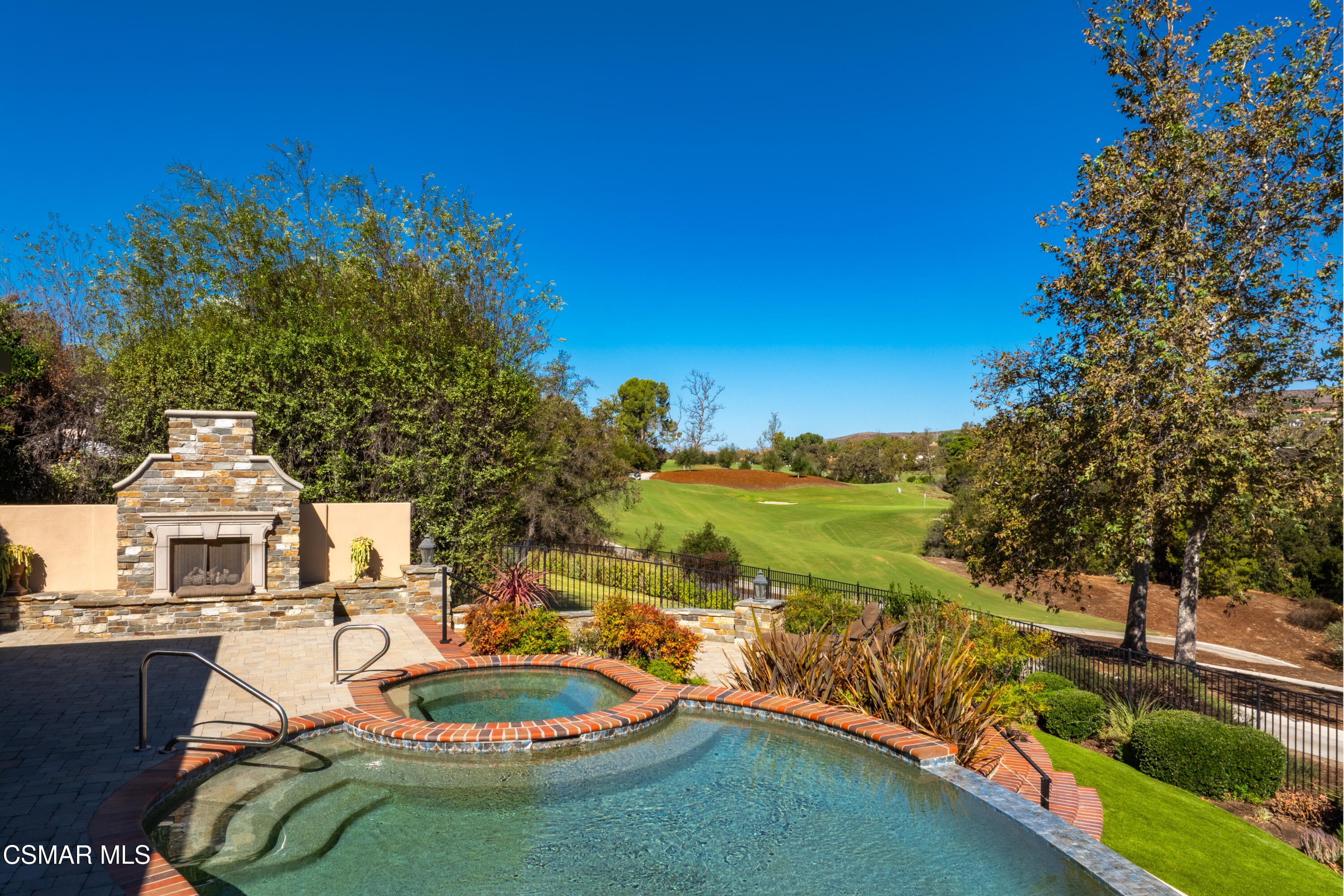 5037 Lakeview Canyon Road