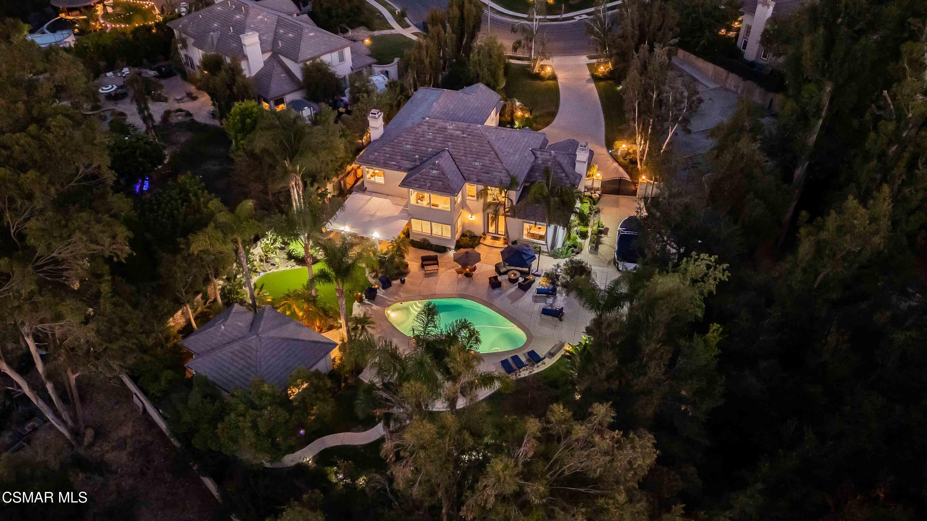 669 Noble Road