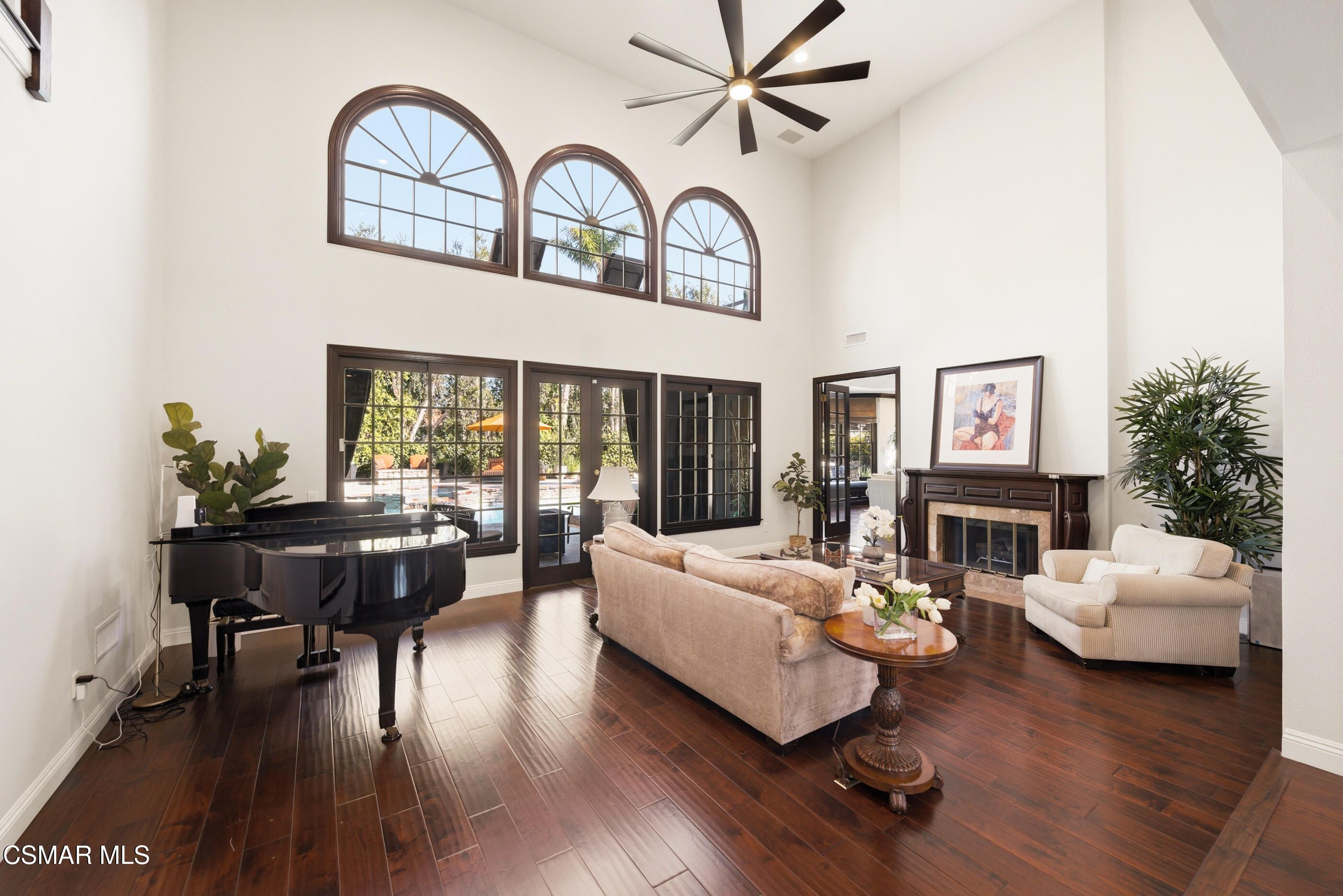 6114 Edinburgh Court