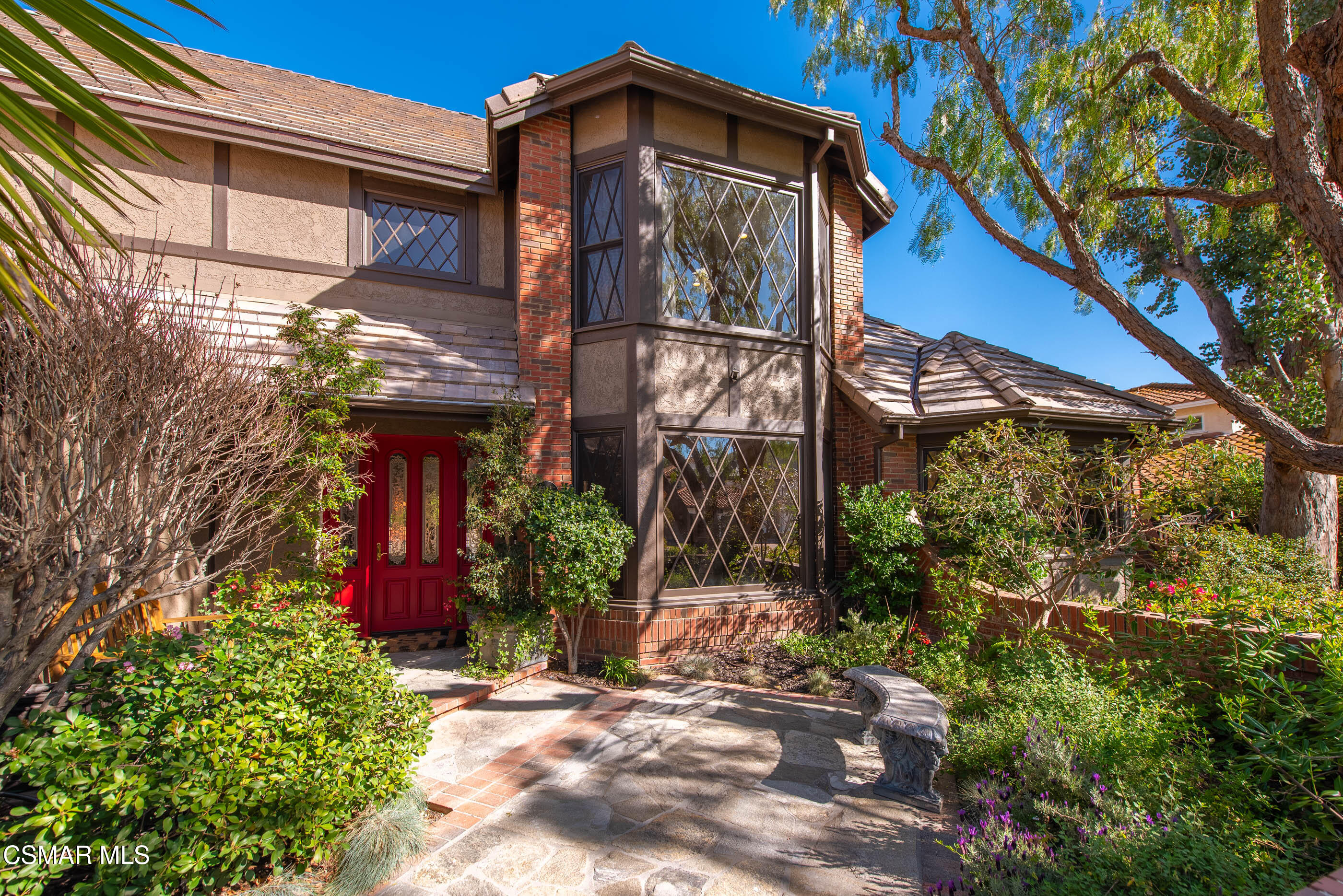 6114 Edinburgh Court