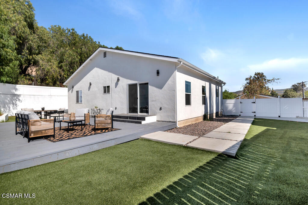 955 Brossard Drive
