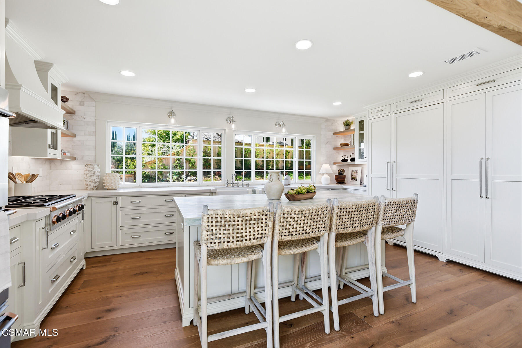 1944 Stonesgate Street