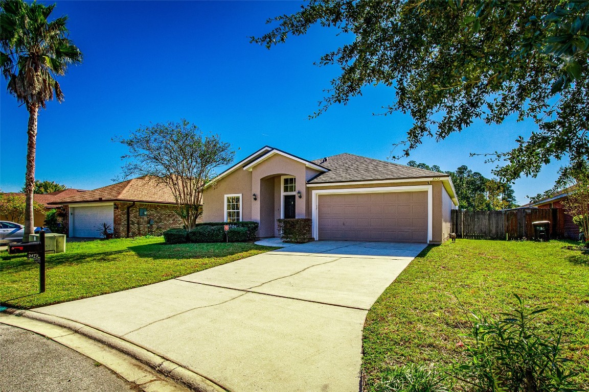 2472 Spring Pond Lane, Jacksonville, Florida image 3